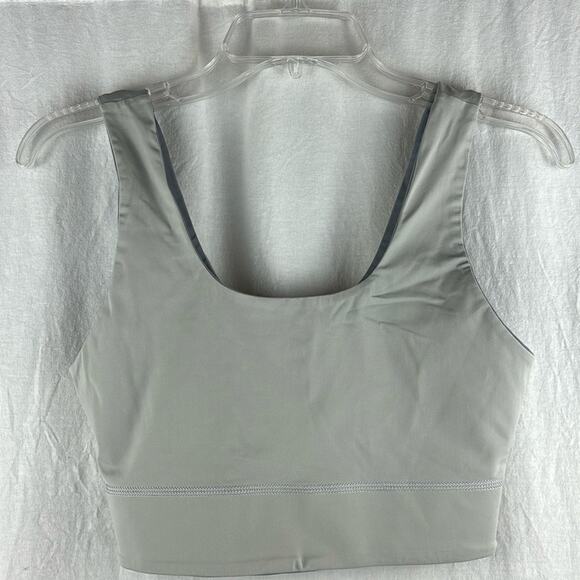 Fabletics Harlow Reversible Medium Impact Sports Bra - Picture 3 of 4